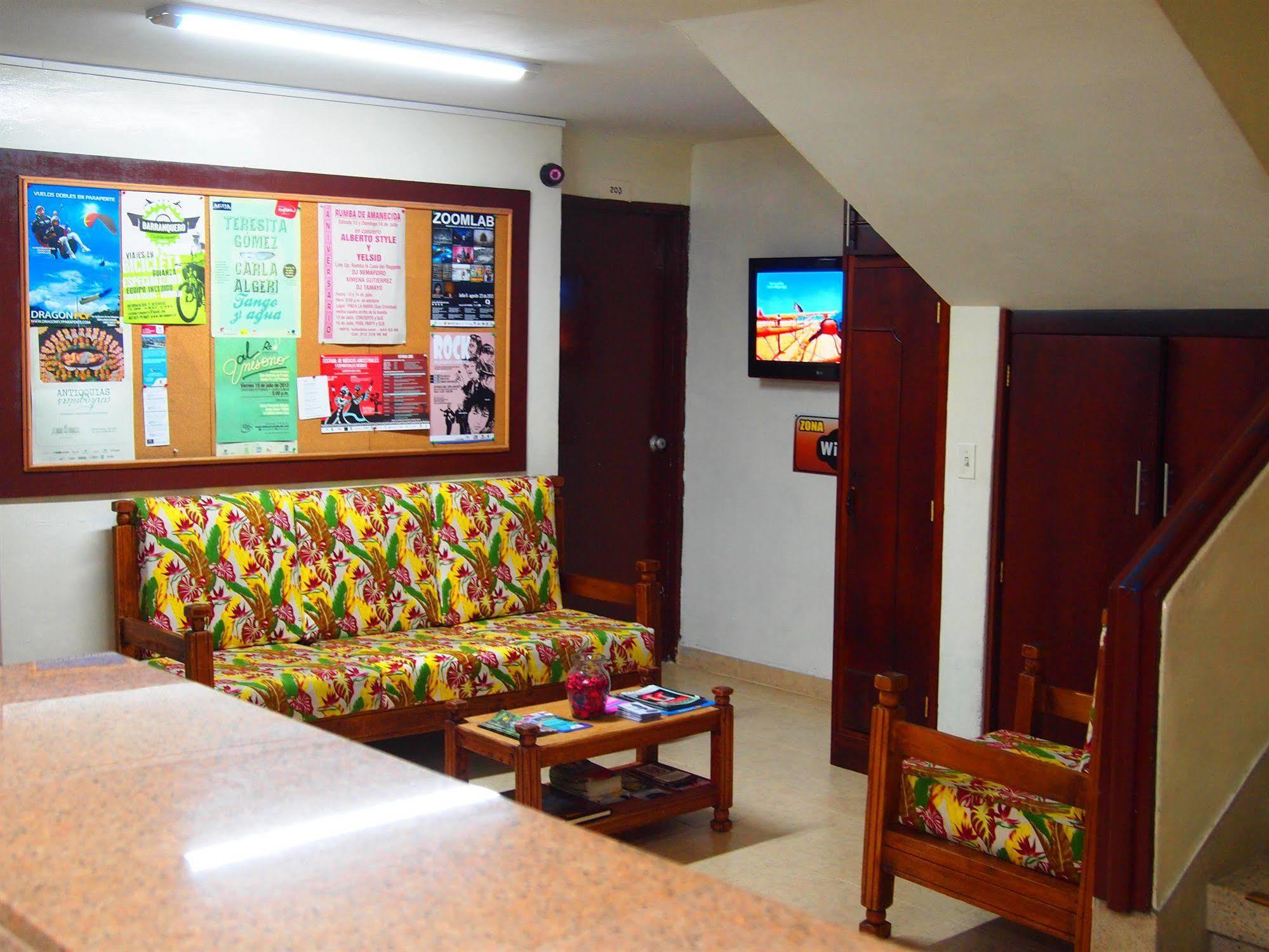 Hotel Conquistadores Medellin Exterior photo